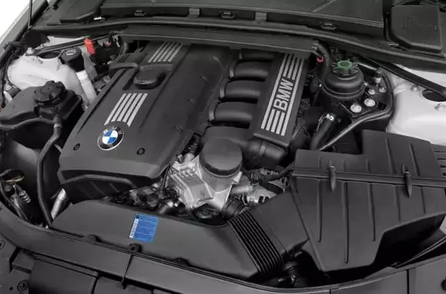 2010 bmw 328i oil capacity